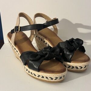 Black Leather Women's Sandals